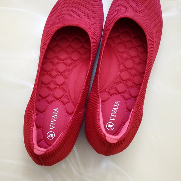 Vivaia Claire Walker Round-Toe Walking Flats in Ruby Red Size 41.5 - Picture 3 of 11